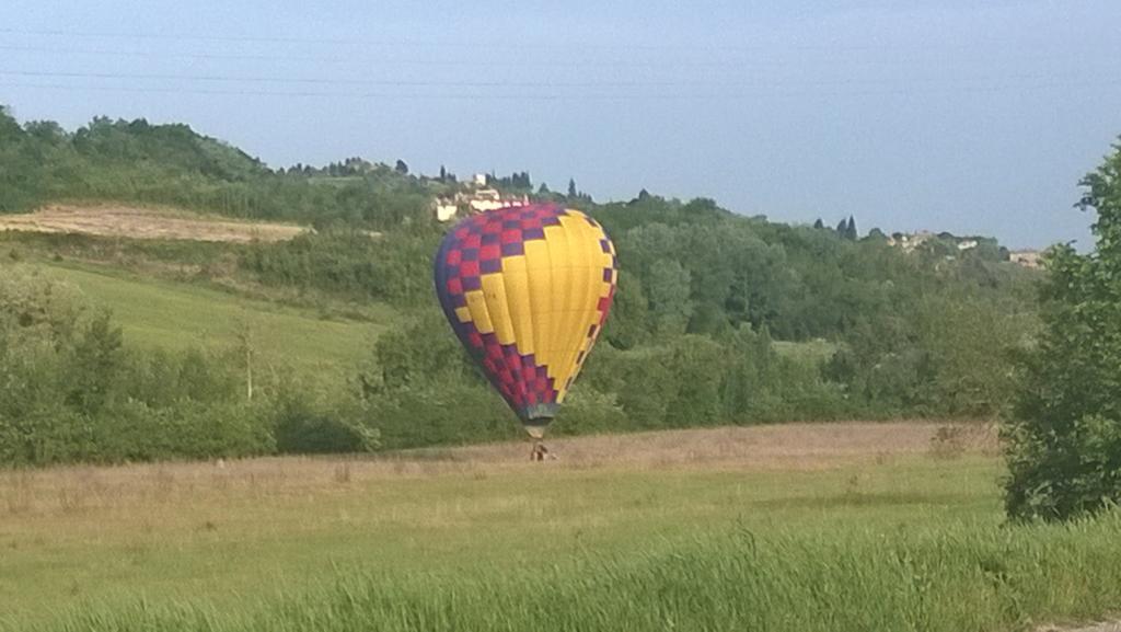 Appartamento Old England In Chianti Montespertoli Værelse billede